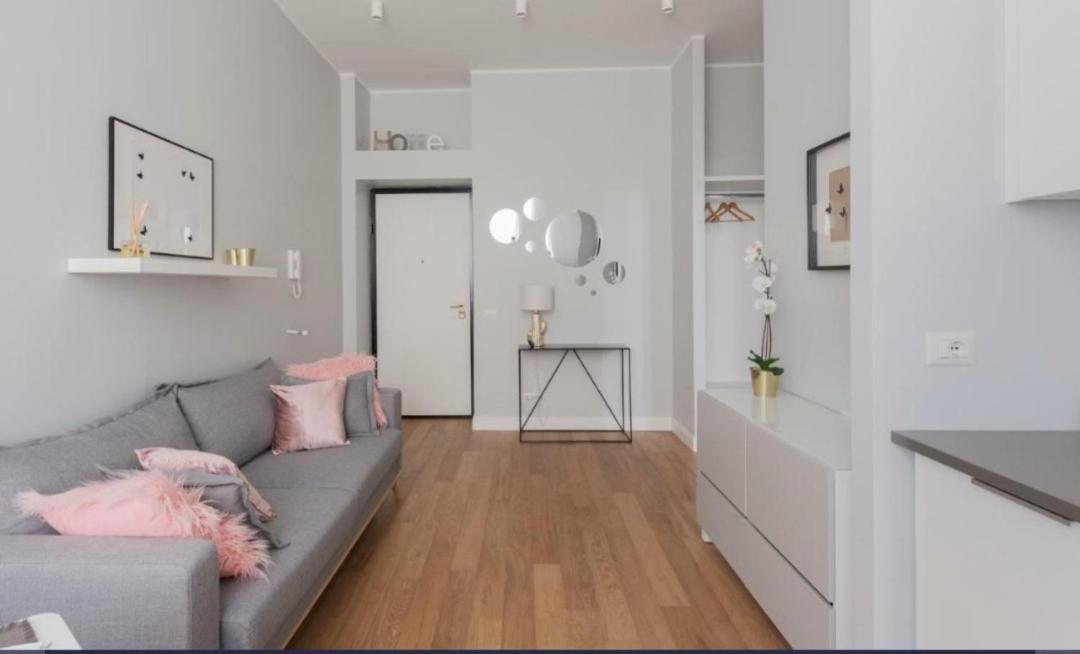 Farini Suite Milão Exterior foto